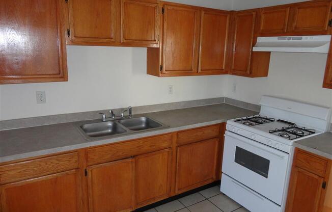 3 beds, 2 baths, $1,495