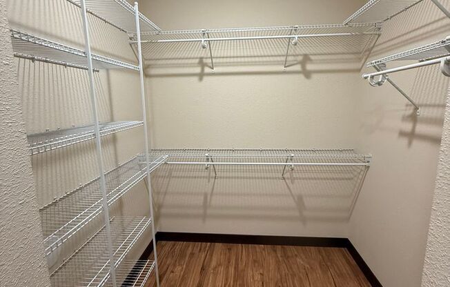 1 bed, 1 bath, 825 sqft, $1,435, Unit 2-205