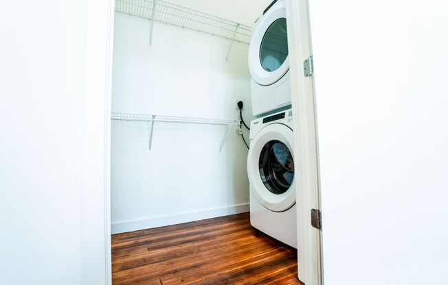 1 bed, 1 bath, 730 sqft, $1,808, Unit 100-405