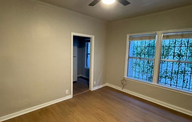 Studio, 1 bath, 440 sqft, $1,233, Unit 102a