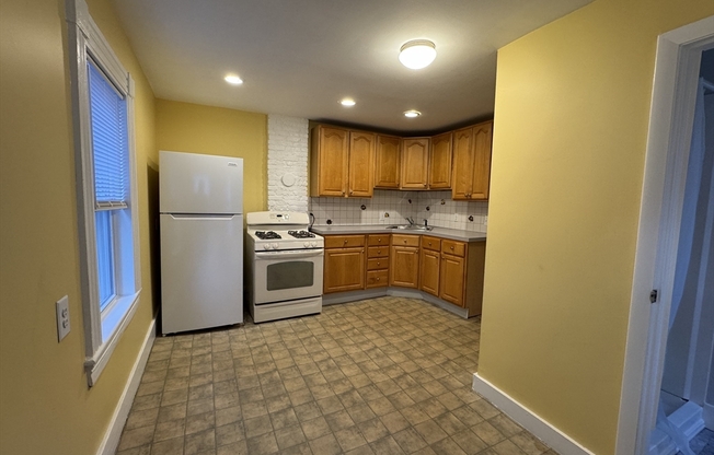 1 bed, 1 bath, 650 sqft, $1,900, Unit 1