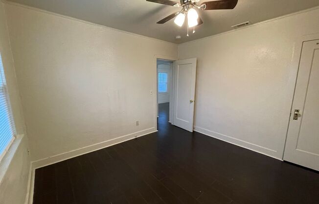 2 beds, 1 bath, 939 sqft, $1,795, Unit A