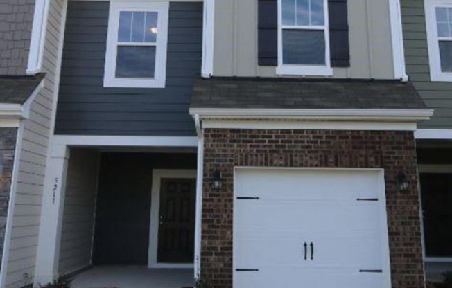 5211 MAYNARD HL DR
