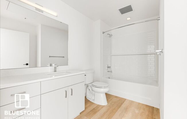 1 bed, 1 bath, 765 sqft, $2,199, Unit 301