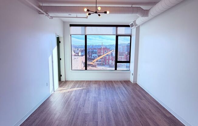 2 beds, 2 baths, 1,009 sqft, $2,200, Unit Unit 310