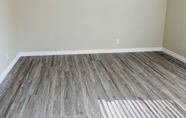 Studio, 1 bath, 465 sqft, $1,895, Unit #7