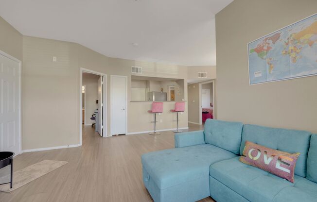 2 beds, 2 baths, $1,700, Unit # 1711