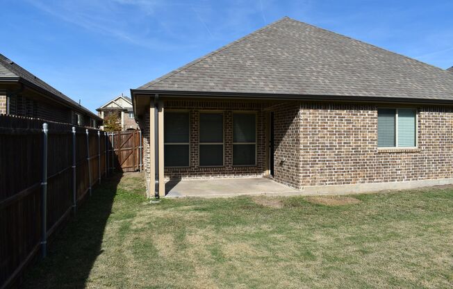 4 beds, 2 baths, $2,295