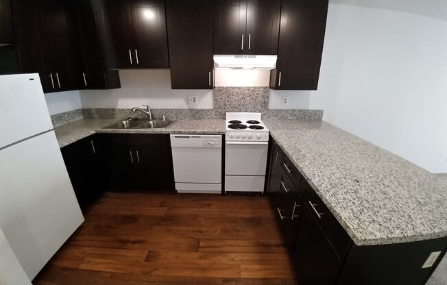 1 bed, 1 bath, 500 sqft, $1,995, Unit 105