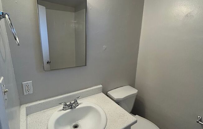 1 bed, 1 bath, 625 sqft, $995, Unit 20