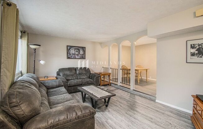 Furnished Bellevue Townhome
