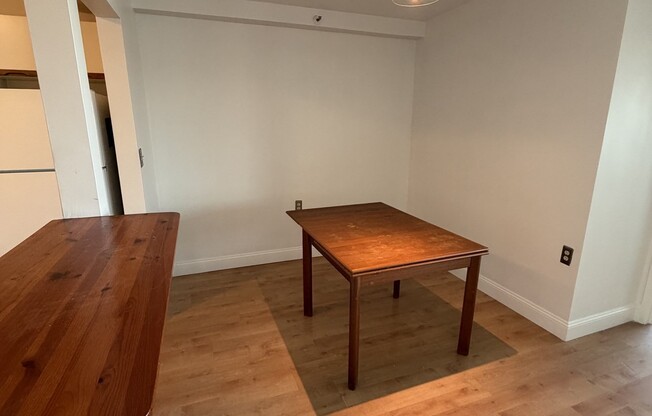 2 beds, 2 baths, 1,069 sqft, $2,500, Unit 405
