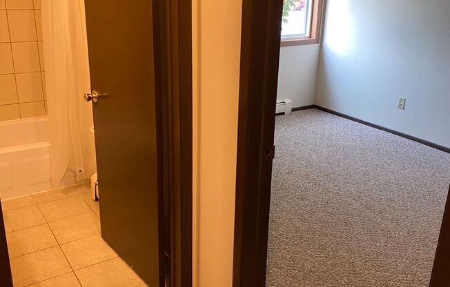 1 bed, 1 bath, 625 sqft, $949, Unit 8032 - 201
