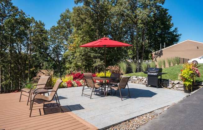 Caldera at Sunnybrook | Community BBQ Area