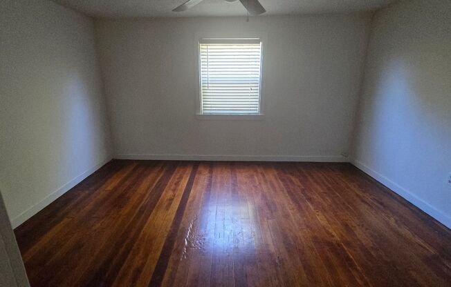 Single Story Home in El Sobrante... Available Now !!