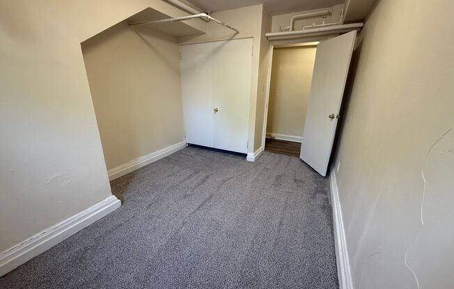 1 bed, 1 bath, $975, Unit 3