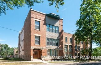 4351 S LAWRENCE