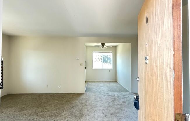 627 Dowling Blvd