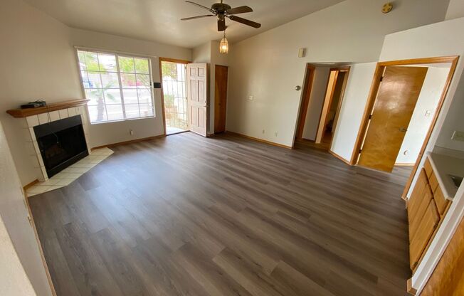 2 Bedroom In Youngtown Available!