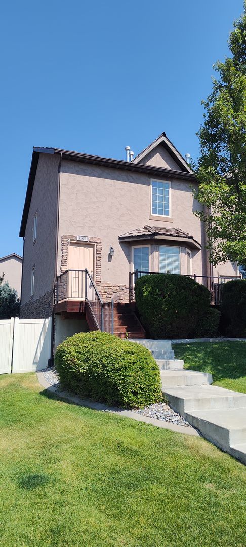 Beautiful Salt Lake Townhome!!!