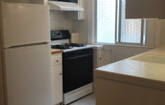 190 Alhambra St