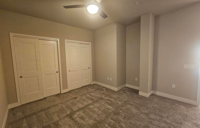 2 beds, 2 baths, 1,062 sqft, $2,100, Unit 708