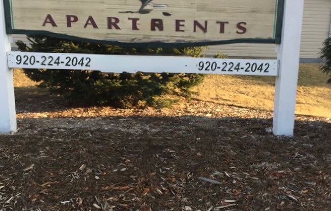 2 beds, 1 bath, $1,095, Unit 2301-16