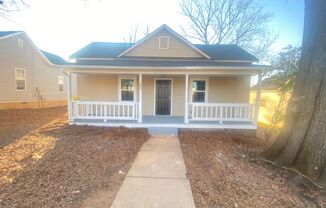 Fully Remodeled 2022 2bd/1ba House close to Dowtown and Hwy 70