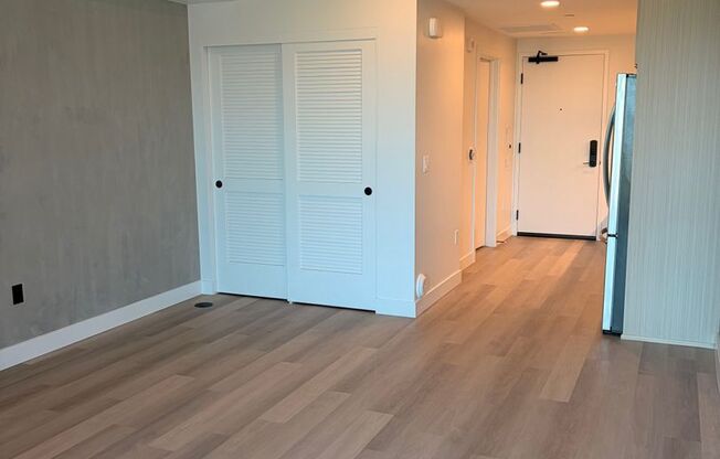 Studio, 1 bath, 440 sqft, $2,295, Unit 807