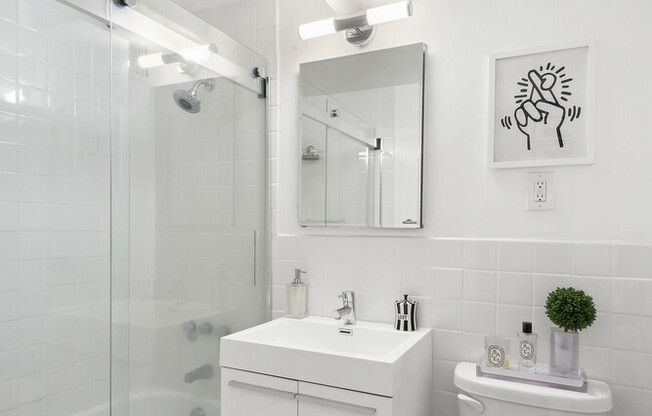 Studio, 1 bath, $3,500, Unit 9E