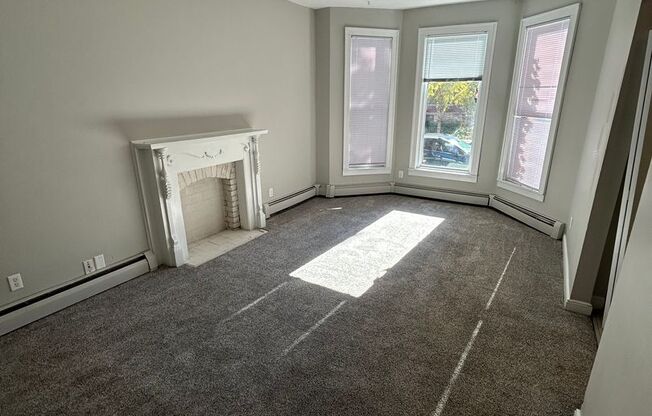 728 East 16th Street (New Town)