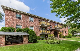 43 BURNHAM ST