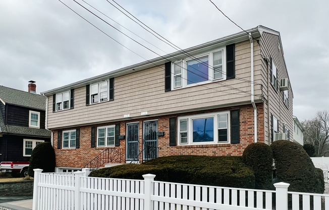 22 CHANDLER ST
