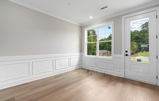 6104 FOX RD