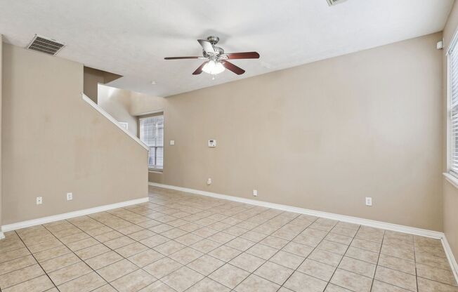 3 beds, 2.5 baths, $1,750