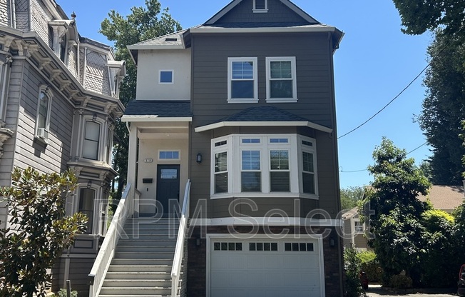 519 8 ST