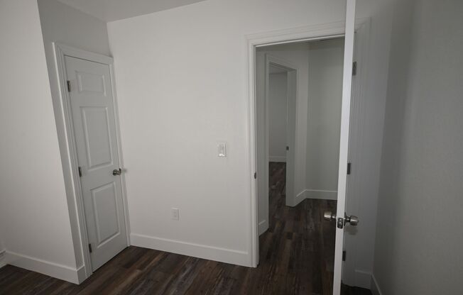 3 beds, 1 bath, $1,200