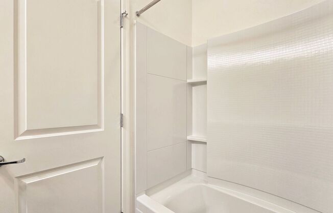 2 beds, 2.5 baths, $1,795, Unit # 1067