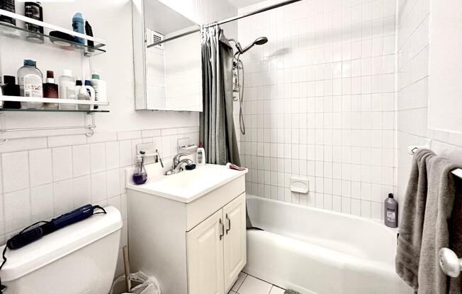 Studio, 1 bath, 483 sqft, $3,550, Unit 7H