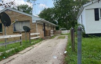 1112 bronson