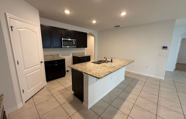 4/2 Groveland Home