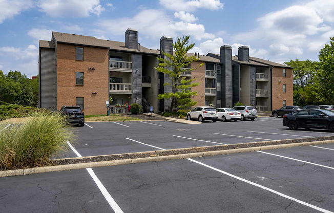 Grandview Apartments - Community Parking