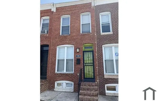 1105 N COLLINGTON AVE