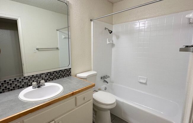 1 bed, 1 bath, 600 sqft, $1,239, Unit WWK-107