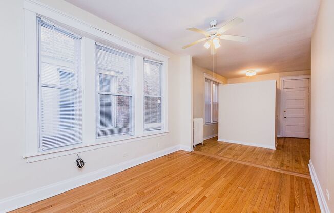 1204 Lexington