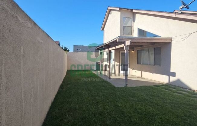 3 beds, 2.5 baths, $2,299
