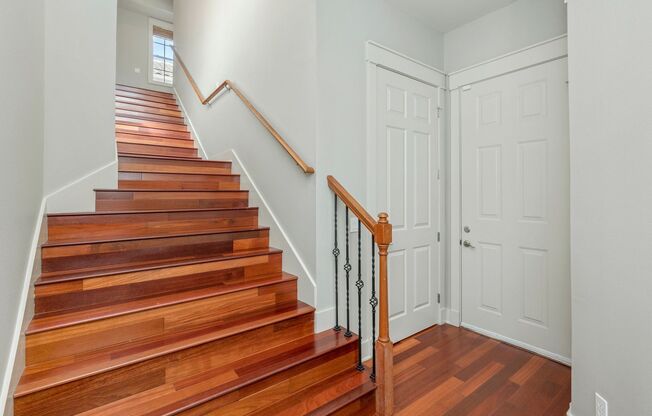 Gorgeous Regatta Bay Townhouse for RENT!!