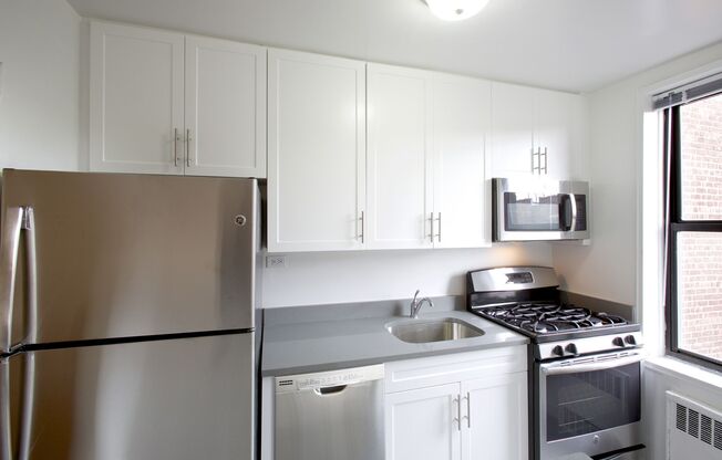 1 bed, 1 bath, 775 sqft, $2,650, Unit 5D