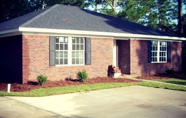 Studio available August 2025!!