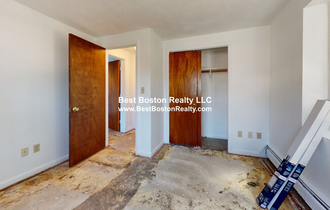 7 MERIDIAN ST